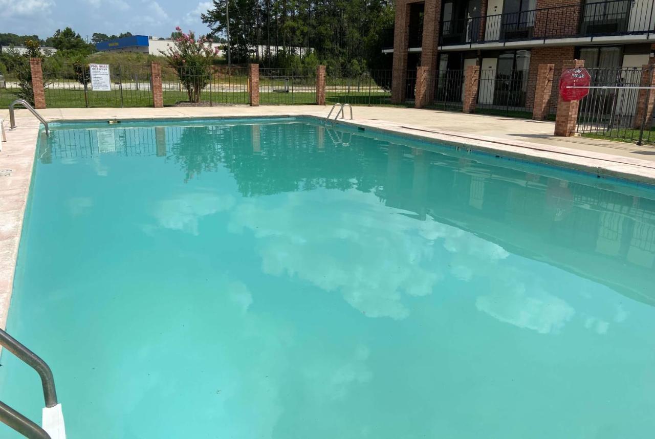 Days Inn By Wyndham Ozark Exterior foto