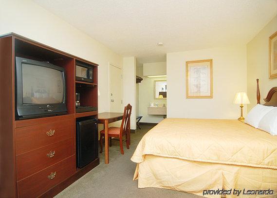 Days Inn By Wyndham Ozark Cameră foto